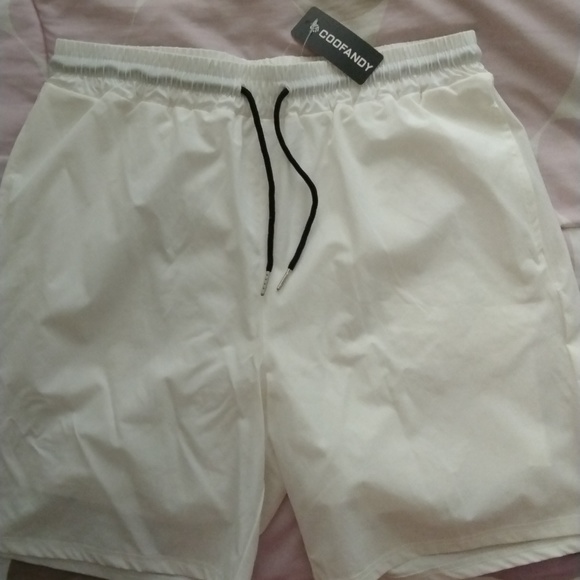 Shorts - Picture 4 of 4